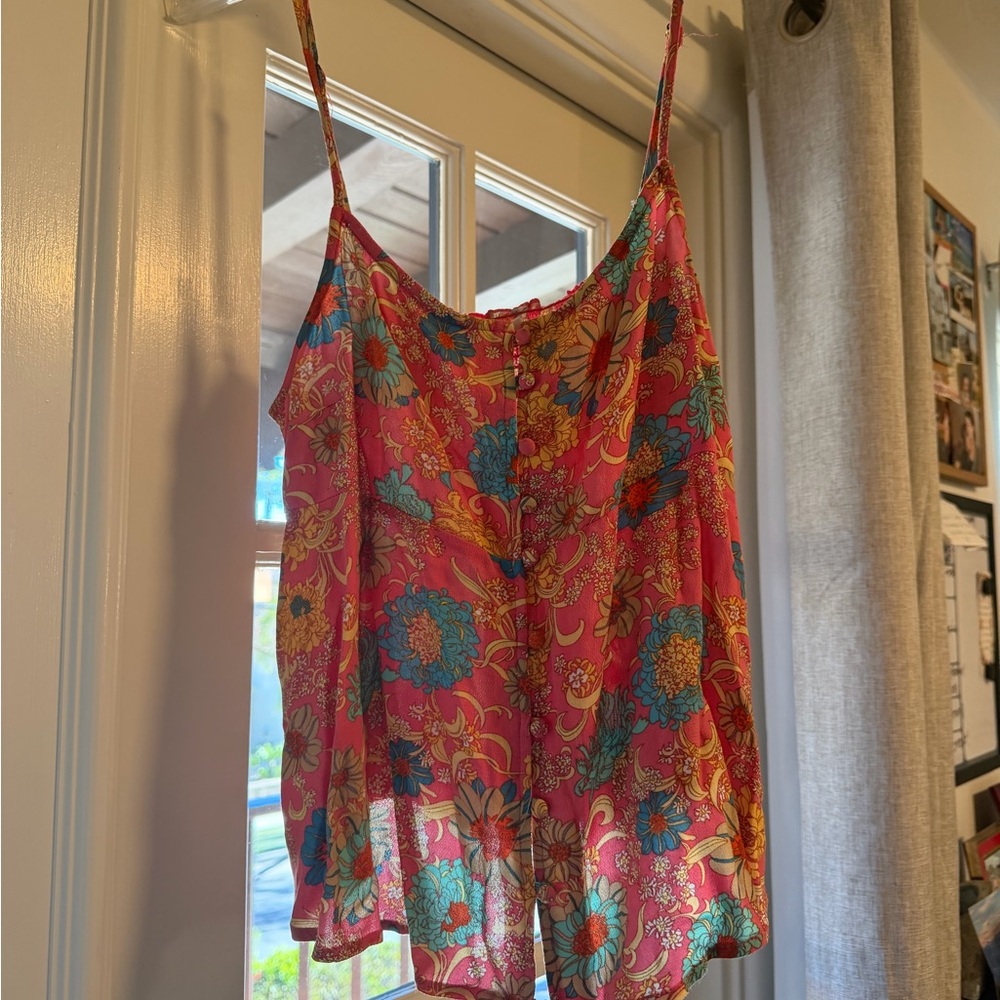 O'Neill Pink and Blue Floral tank size small